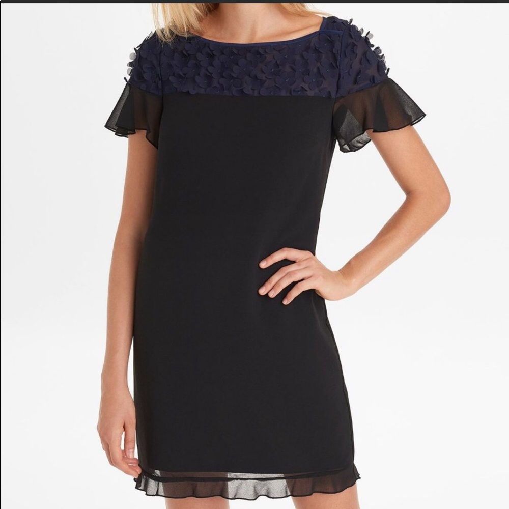 Karl Lagerfeld black blue floral flutter dress size 2